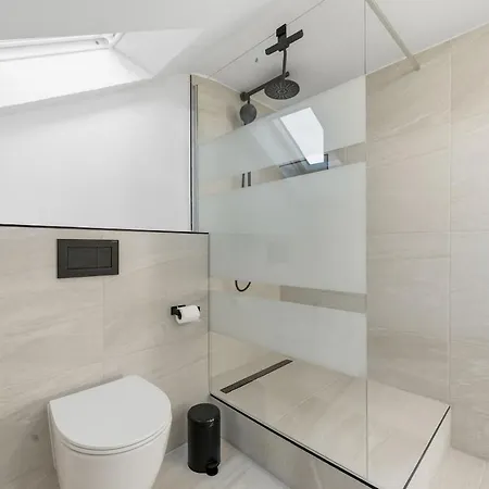 Business&family - Zentrum, Wasen, Klima, Netflix Apartament Stuttgart